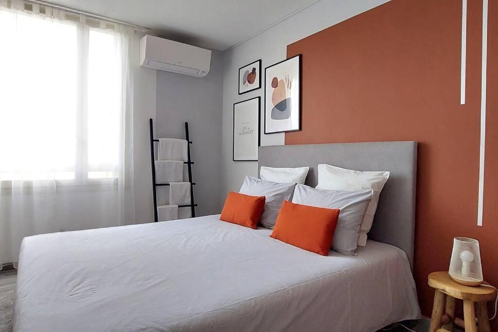 T4 Centre-ville, A 5 Min A Pied Apartment *